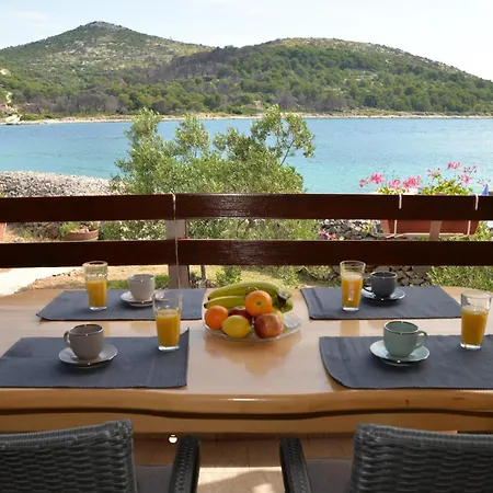 Secluded Fisherman's Cove Zizanj, Pasman - 23925 *