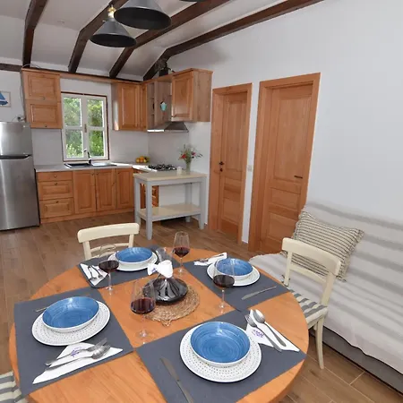 Secluded Fisherman's Cove Zizanj, Pasman - 23925 Vikendica *