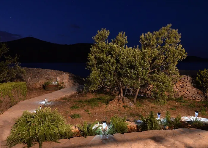 Secluded Fisherman's Cove Zizanj, Pasman - 23925