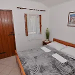 Secluded Fisherman's Cove Zizanj, Pasman - 23925 特孔